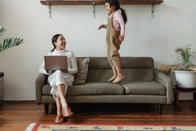 raising strong daughters