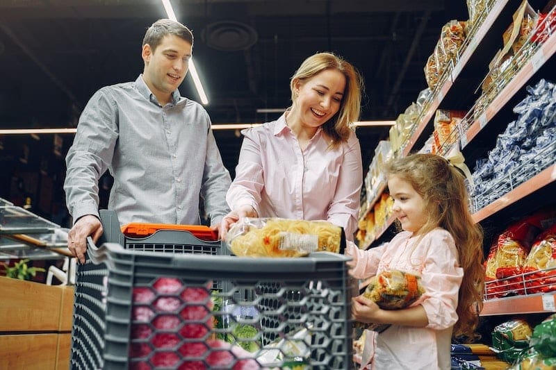 Ten Ways To Discuss Money With Your Daughter