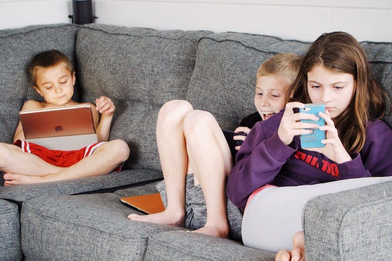 How Beauty Filters Affect Tweens